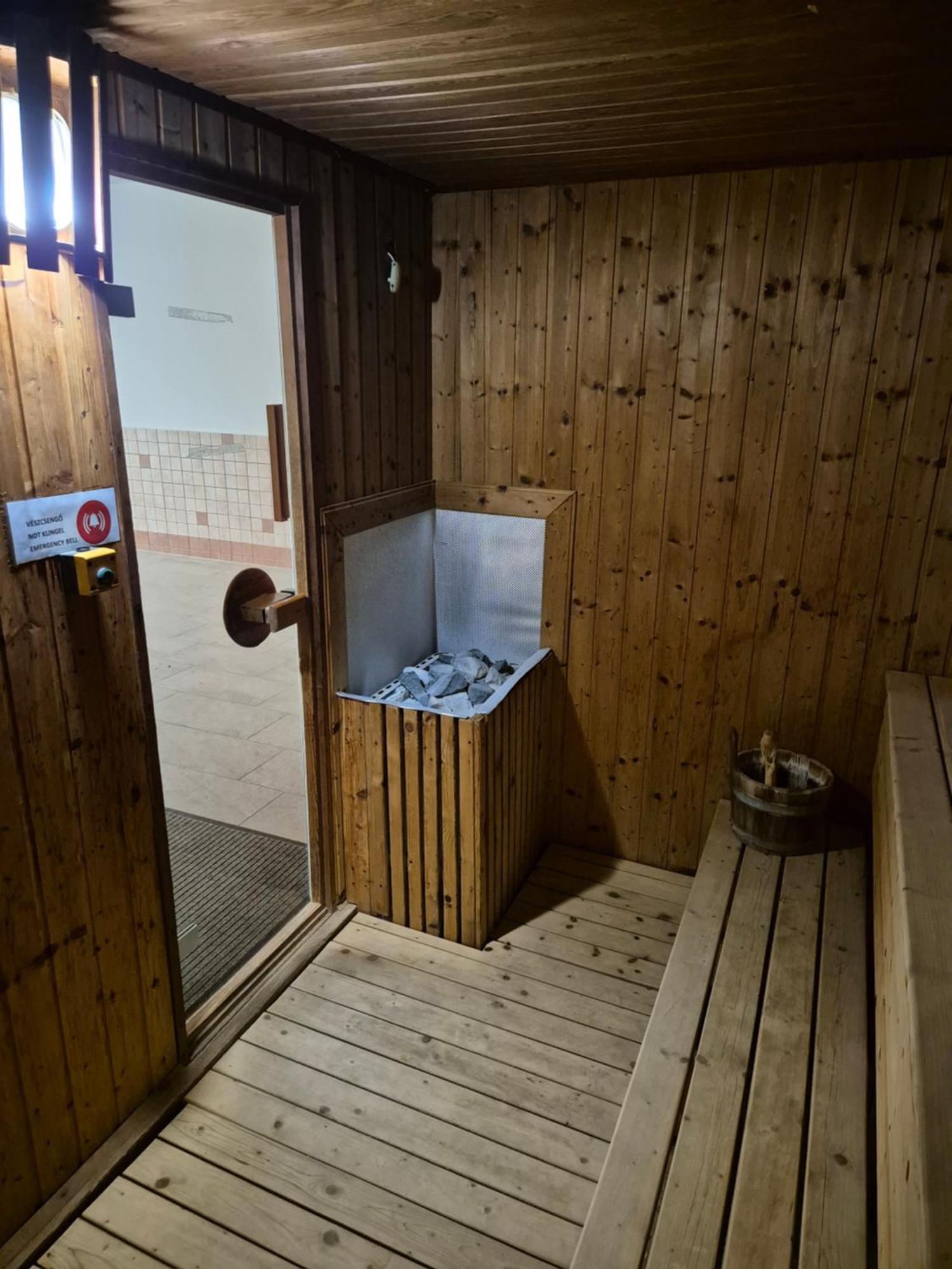 Manna Wellness Apartman Zalakaros Kültér fotó