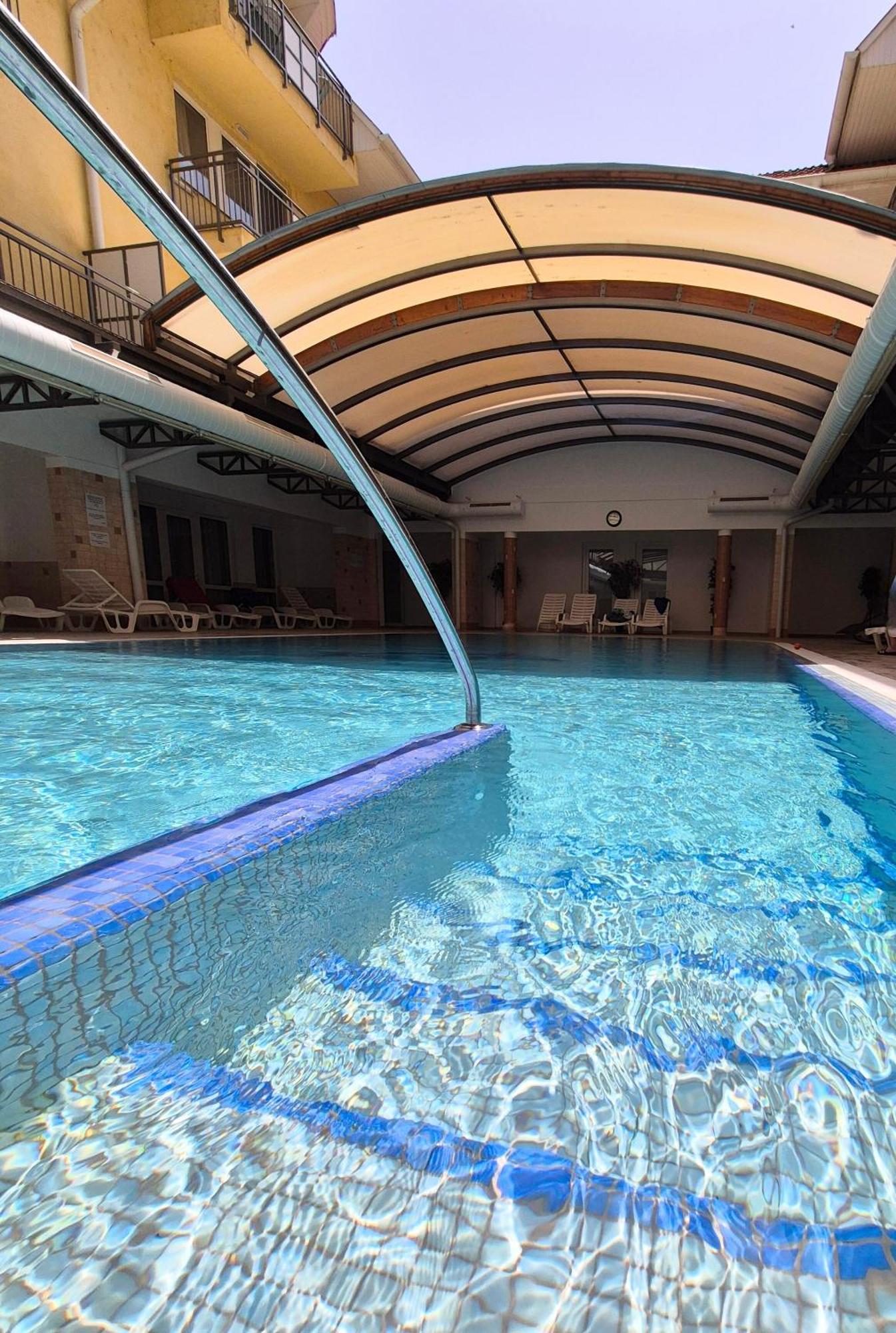 Manna Wellness Apartman Zalakaros Kültér fotó